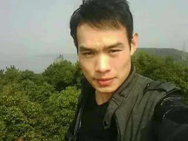 明镜的第二张照片--阜阳相亲服务中心