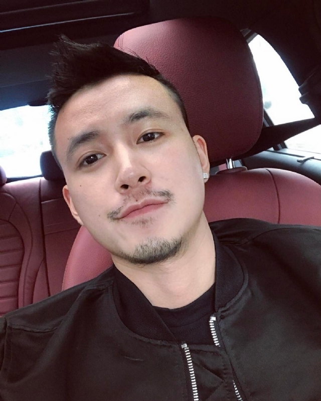 隆刘的第一张照片--阜阳相亲服务中心