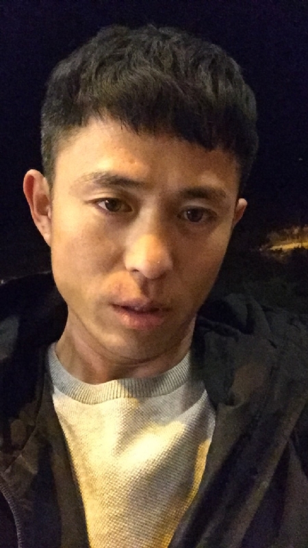 唔爱一身轻的第一张照片--阜阳相亲服务中心