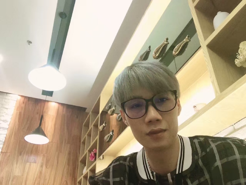 黄峰的第一张照片--阜阳相亲服务中心