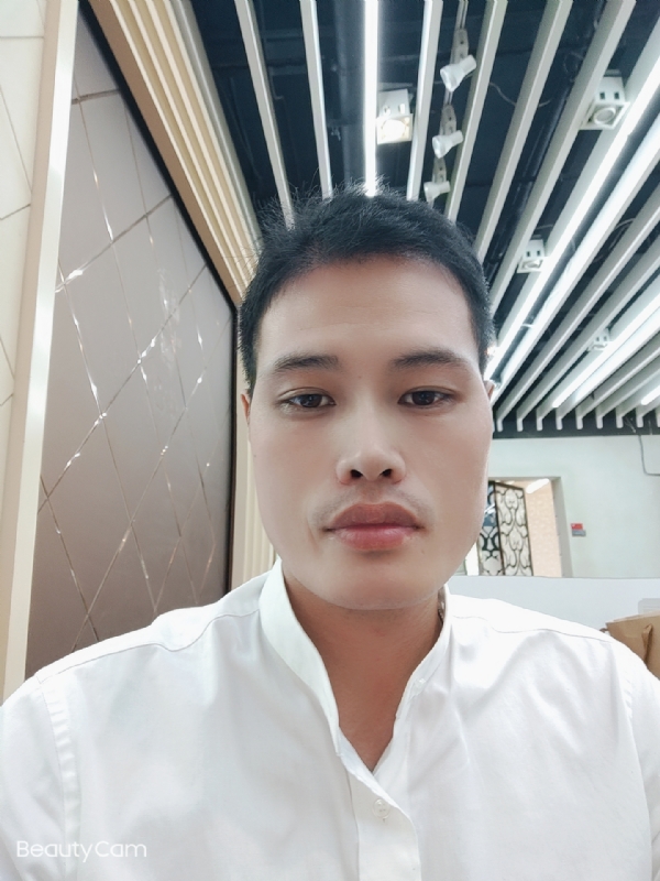 一米阳光的第二张照片--阜阳相亲服务中心