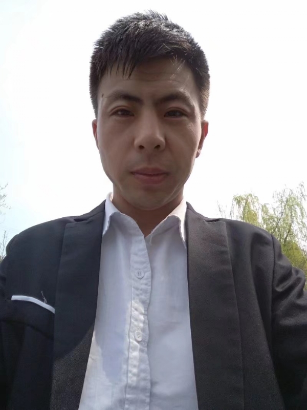 许以飞翔的第一张照片--阜阳相亲服务中心