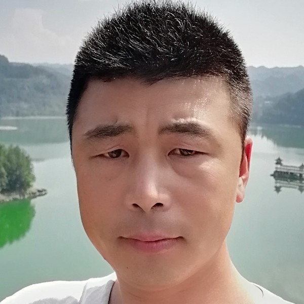 风雨天涯的第一张照片--阜阳相亲服务中心