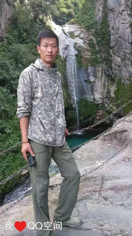 陌颜的第一张照片--阜阳相亲服务中心