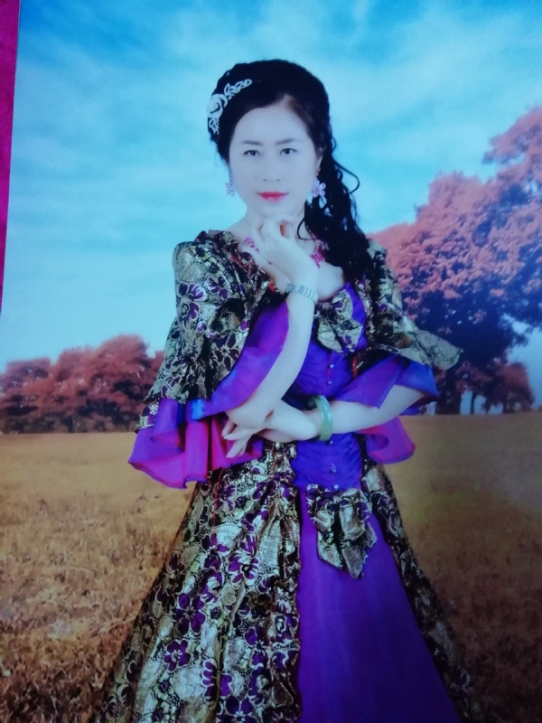 清水芙蓉的第二张照片--阜阳相亲服务中心