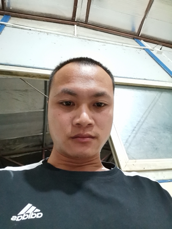真心交友的第一张照片--阜阳相亲服务中心