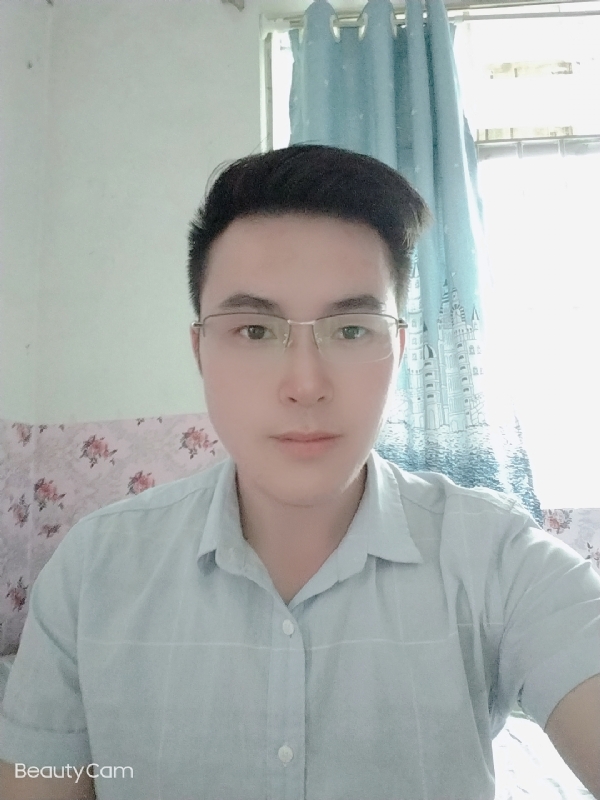 浮云的第一张照片--阜阳相亲服务中心