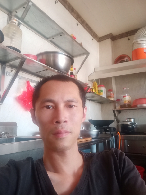 生活还在继续的第一张照片--阜阳相亲服务中心