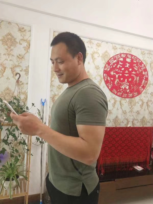 旧时相识的第三张照片--阜阳相亲服务中心