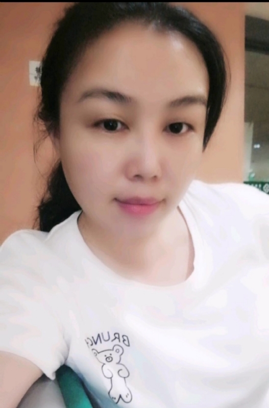 淡淡的云的第一张照片--阜阳相亲服务中心