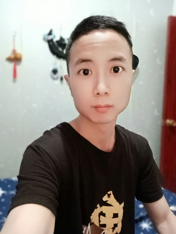 轻柔的热风的第一张照片--阜阳相亲服务中心