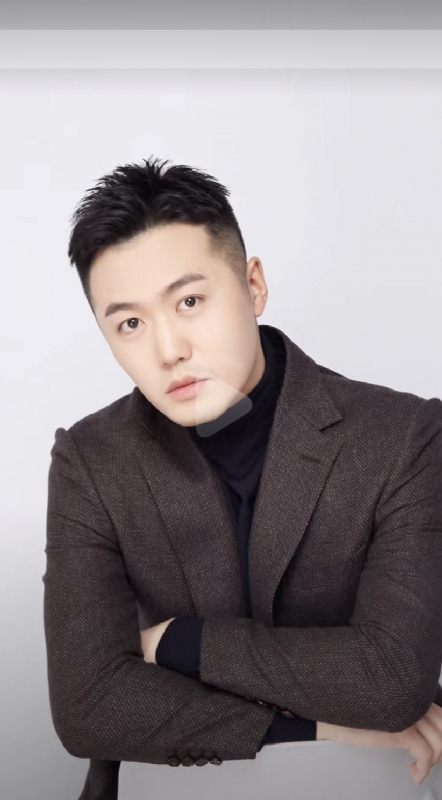 杨天枭的第一张照片--阜阳相亲服务中心