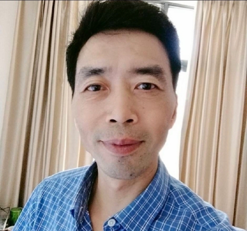 零距离的第二张照片--阜阳相亲服务中心