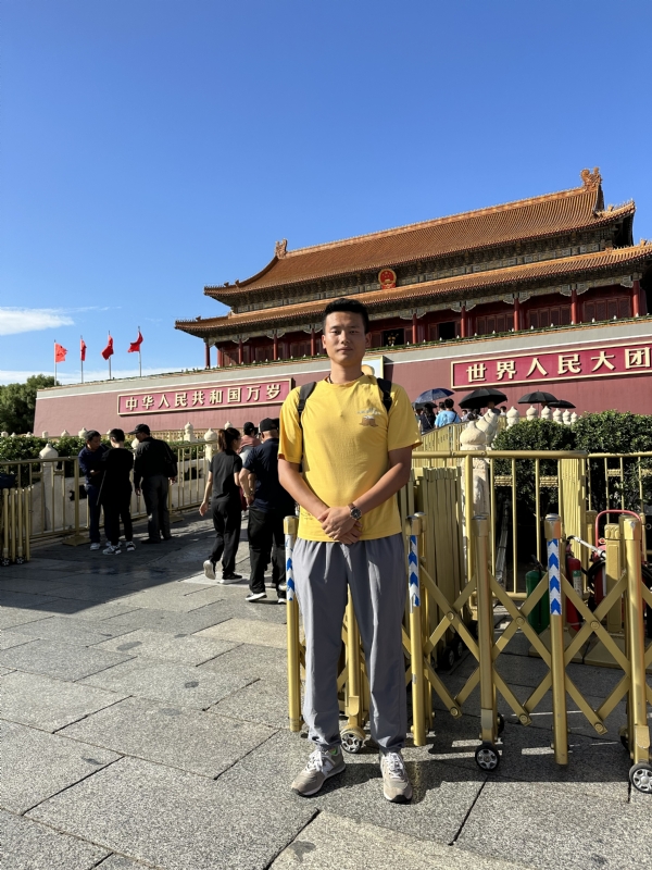 莫过于的第一张照片--阜阳相亲服务中心