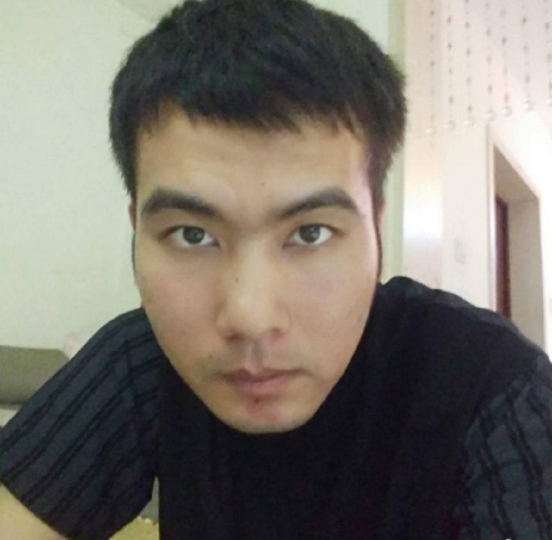 哭泣的小三的第一张照片--阜阳相亲服务中心