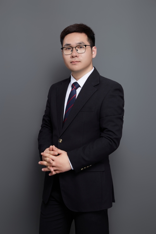 认真的第一张照片--阜阳相亲服务中心