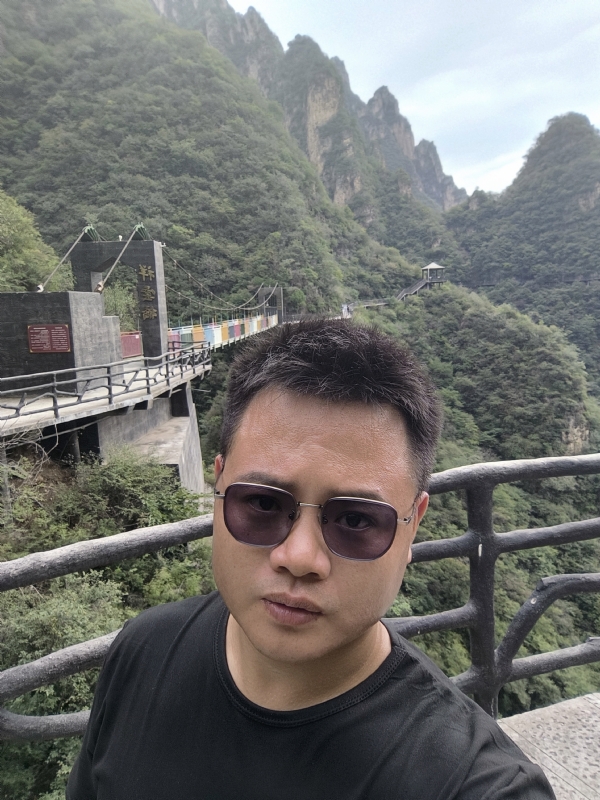 大海的第一张照片--阜阳相亲服务中心