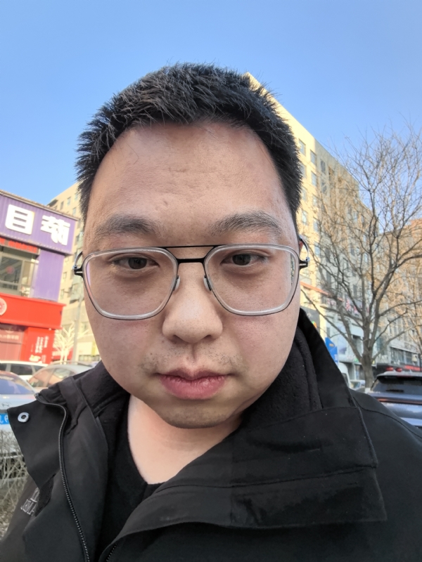 宋哲的第一张照片--阜阳相亲服务中心
