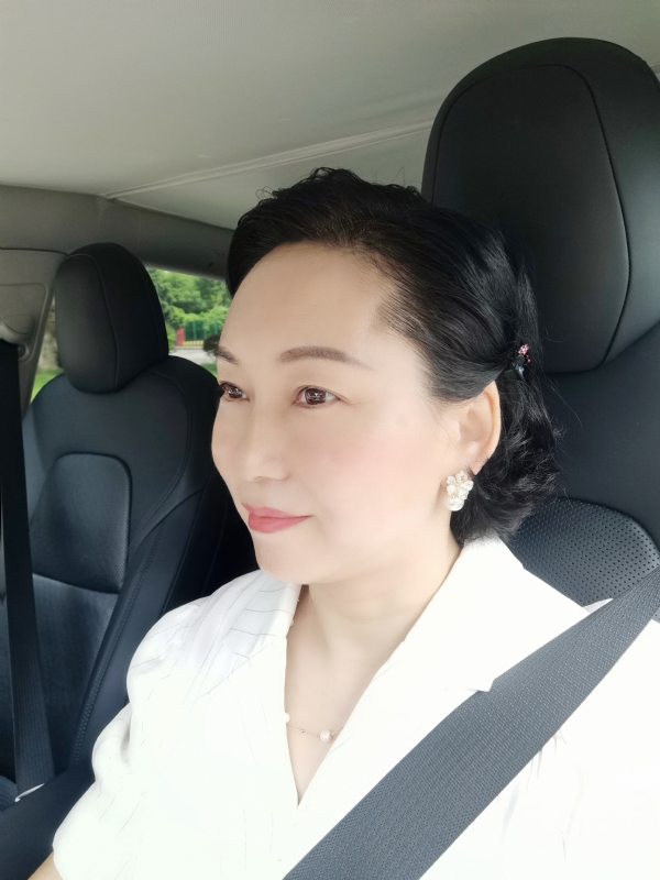 艳阳天的第一张照片--阜阳相亲服务中心